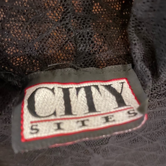 City Sites Vintage black webbed long sleeve top. M - Picture 3 of 5